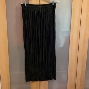Skirt, accordion pleats, black